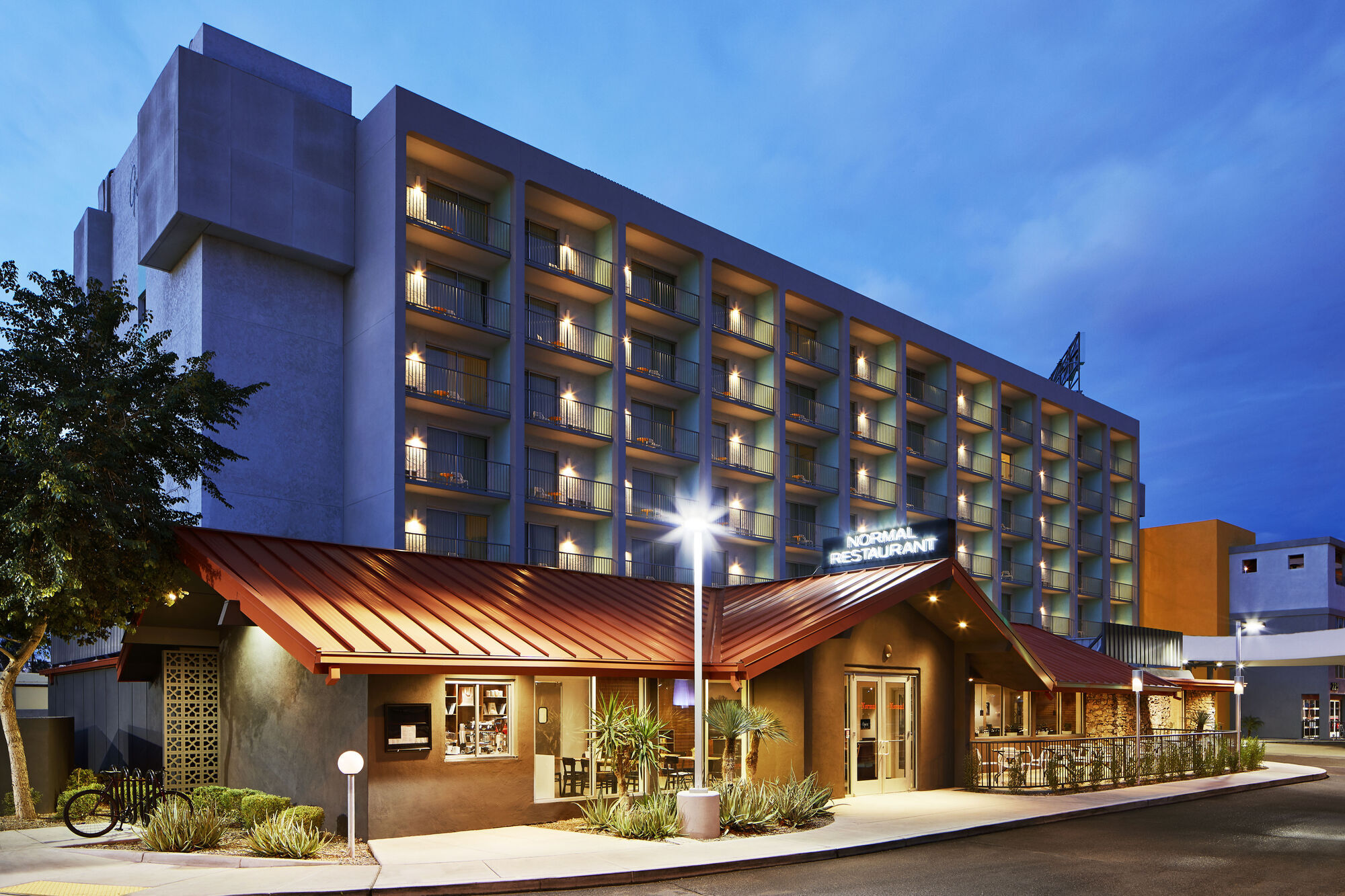 Graduate By Hilton Tempe Hotel Exterior foto